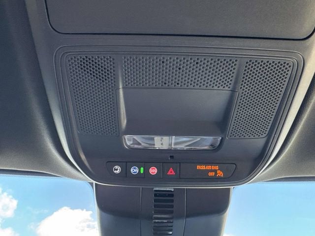 2026 Buick Enclave Preferred - Photo 12