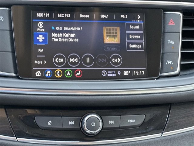 2023 Buick Enclave Essence