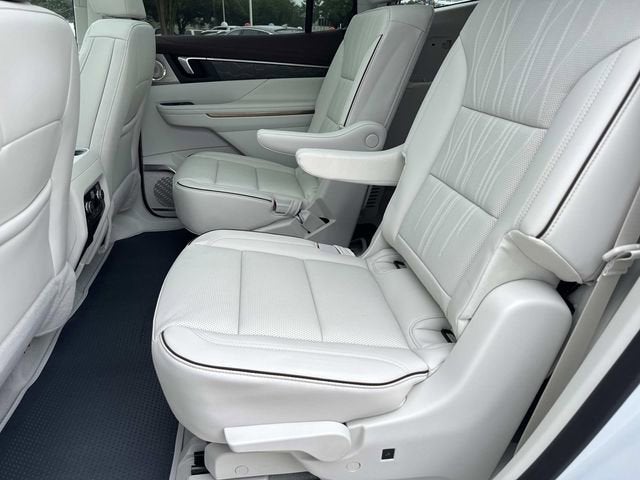 2026 Buick Enclave Avenir - Photo 7