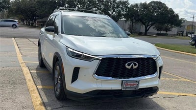 2025 INFINITI QX60 LUXE