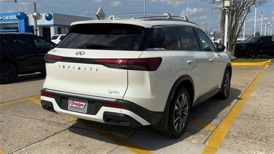 2025 INFINITI QX60 LUXE