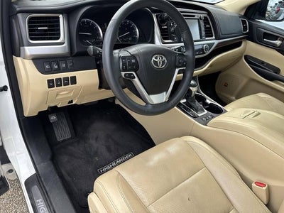 2016 Toyota Highlander Limited Platinum V6