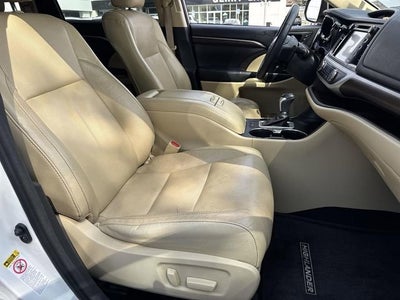 2016 Toyota Highlander Limited Platinum V6