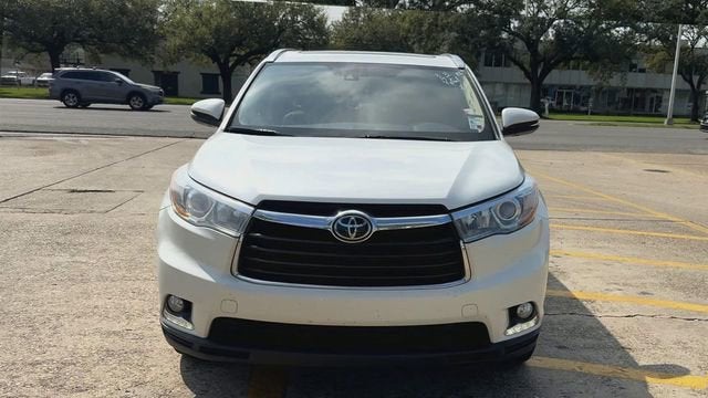 2016 Toyota Highlander Limited Platinum V6