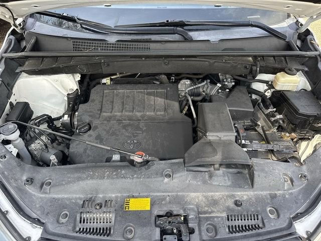 2016 Toyota Highlander Limited Platinum V6