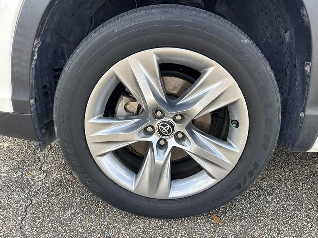 2016 Toyota Highlander Limited Platinum V6