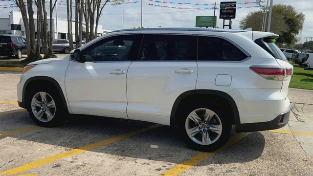 2016 Toyota Highlander Limited Platinum V6