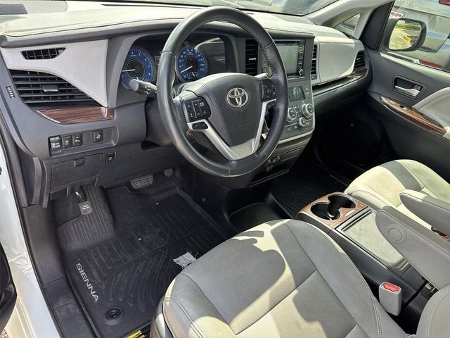 2020 Toyota Sienna Limited