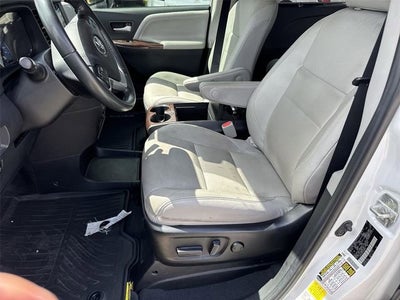 2020 Toyota Sienna Limited