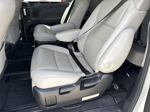 2020 Toyota Sienna Limited
