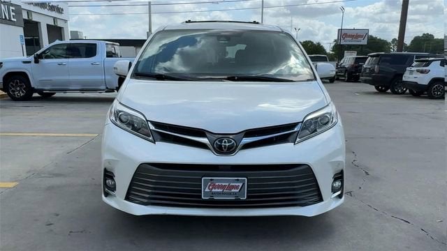 2020 Toyota Sienna Limited