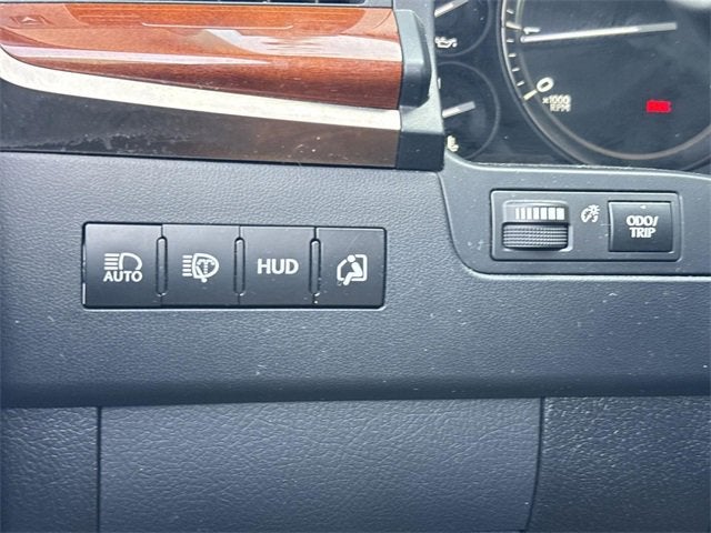 2019 Lexus LX 570 Three-Row