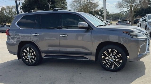 2019 Lexus LX 570 Three-Row