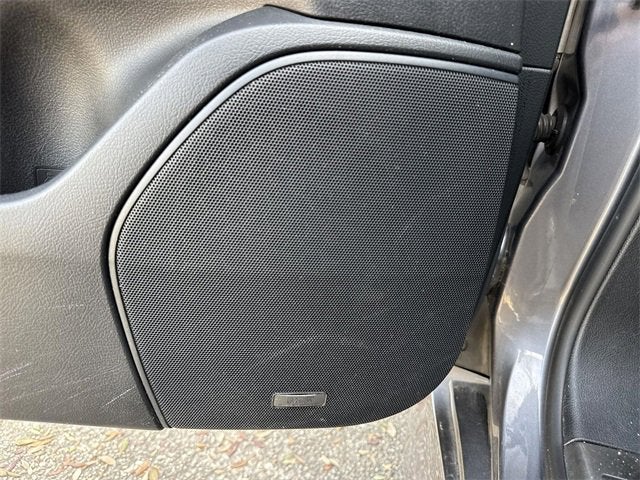 2019 Lexus LX 570 Three-Row