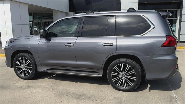 2019 Lexus LX 570 Three-Row