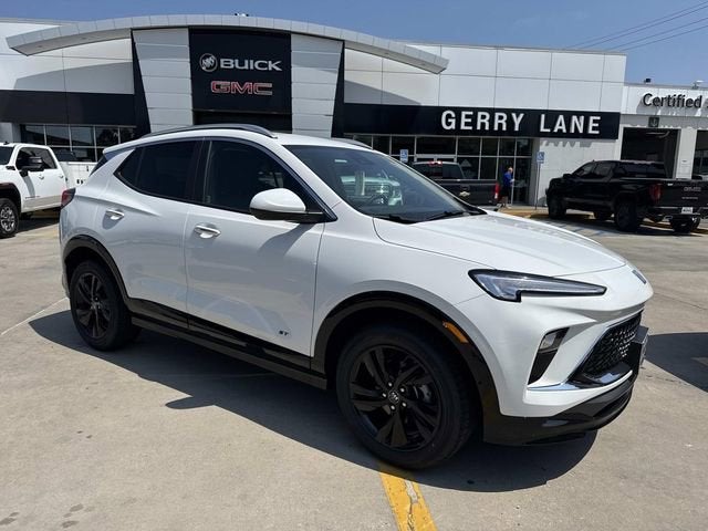 2026 Buick Encore GX Sport Touring's photo