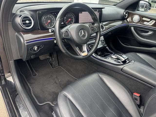 2018 Mercedes-Benz E 300 E 300