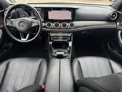 2018 Mercedes-Benz E 300 E 300