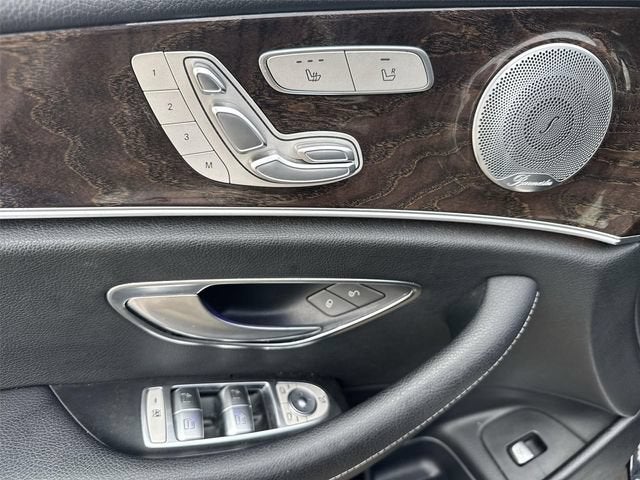 2018 Mercedes-Benz E-Class E300 - Photo 24