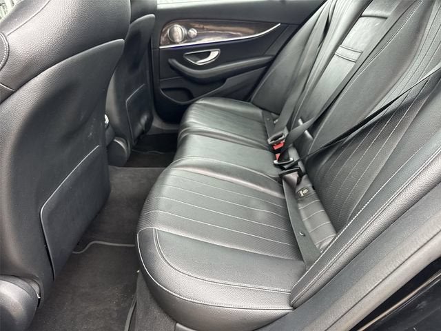 2018 Mercedes-Benz E-Class E300 - Photo 26