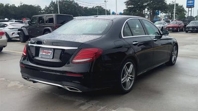 2018 Mercedes-Benz E 300 E 300