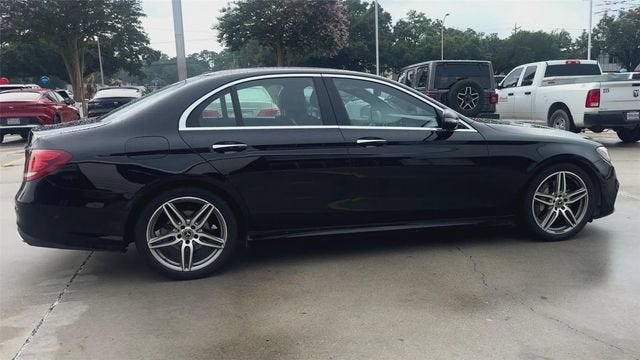 2018 Mercedes-Benz E 300 E 300